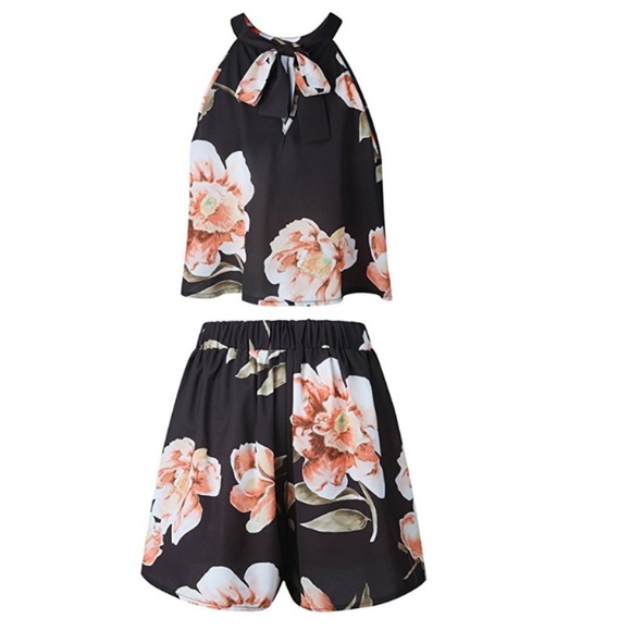 ULLA 2 Piece Floral Romper - Picture 3 of 5